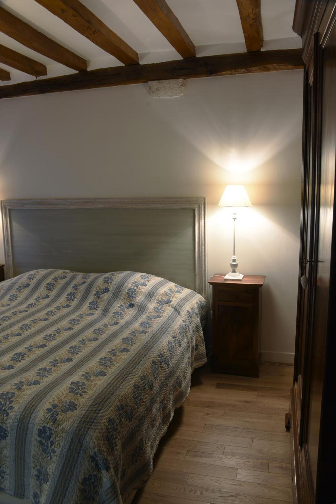 Bed and Breakfast Domaine de l'Ermitage Berry-Bouy Exterior foto